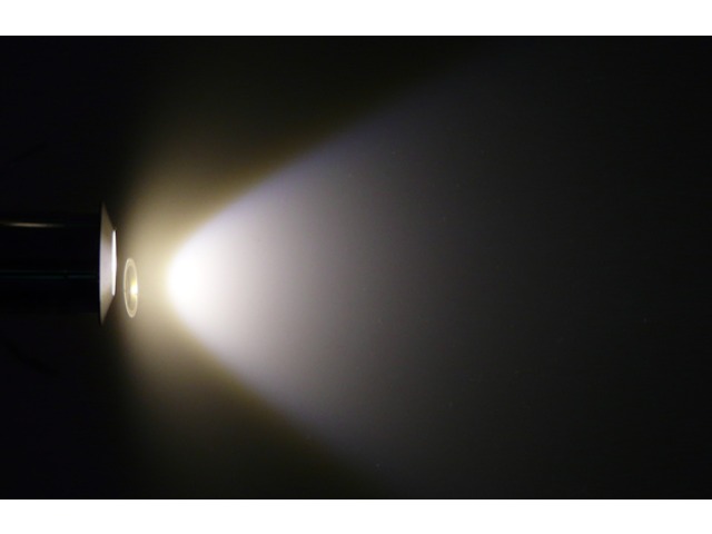 Warm White 20mm Plinth Light - Side